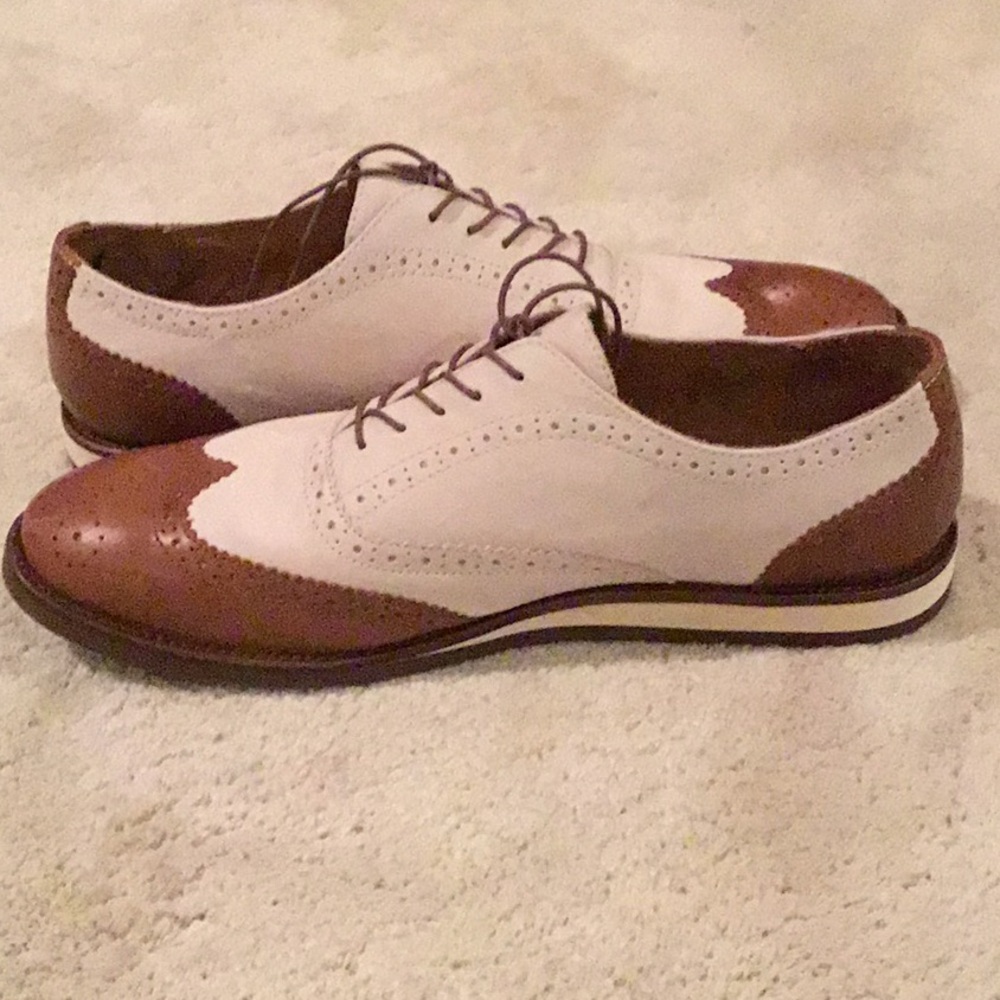 Polo by Ralph Lauren Brown and Cream Oxfords - Picture 6 of 6